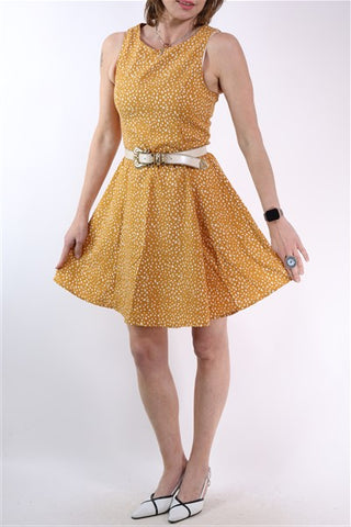 שמלה מעוצבת נקודות במוקה- XS-S שמלה מעוצבת נקודות במוקה- XS-S