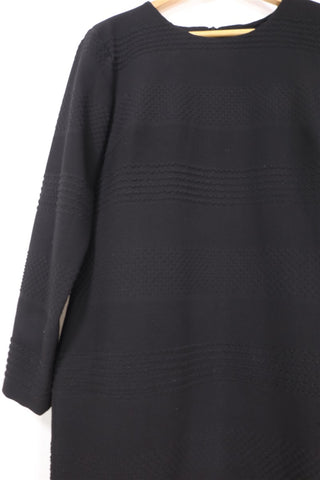 שמלה קלאסית בשחור- XL שמלה קלאסית בשחור- XL