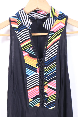 שמלה אתנית עם צווארון מעוצב- M-L שמלה אתנית עם צווארון מעוצב- M-L