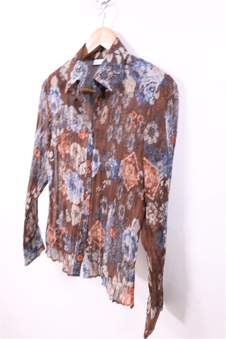 חולצת וינטיג שיפון פרחונית בחום- M-L חולצת וינטיג שיפון פרחונית בחום- M-L