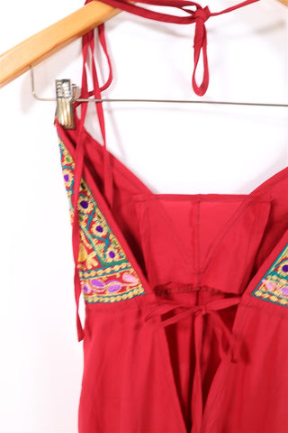 שמלה אתנית באדום וזהב- M-L שמלה אתנית באדום וזהב- M-L