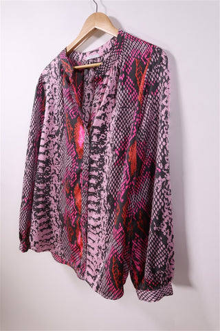 חולצה מנוחשת בגווני סגול וורוד-XL חולצה מנוחשת בגווני סגול וורוד-XL