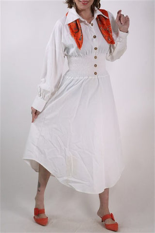 שמלה חצי מכופתרת בלבן- S שמלה חצי מכופתרת בלבן- S