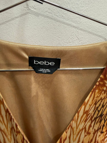 שמלת שיפון BEBE נשפכת - XS-S
