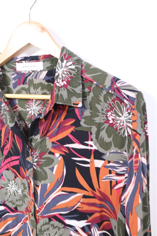 חולצה פרחונית מכופתרת- M-L