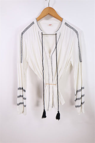 חולצה רומנטית בלבן שמנת- L