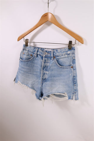 מכנסי שורט ZARA בתכלת גינס - XS-S