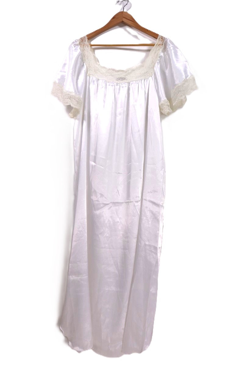 שמלת וינטיג קומבינזון בסטן לבן- L-XL