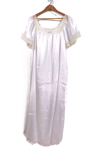 שמלת וינטיג קומבינזון בסטן לבן- L-XL