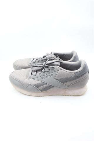 נעלי סניקרס באפור REEBOK- מידה 40