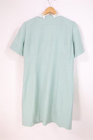שמלת וינטיג אלגנטית מכופתרת בתכלת פשתן- L-XL