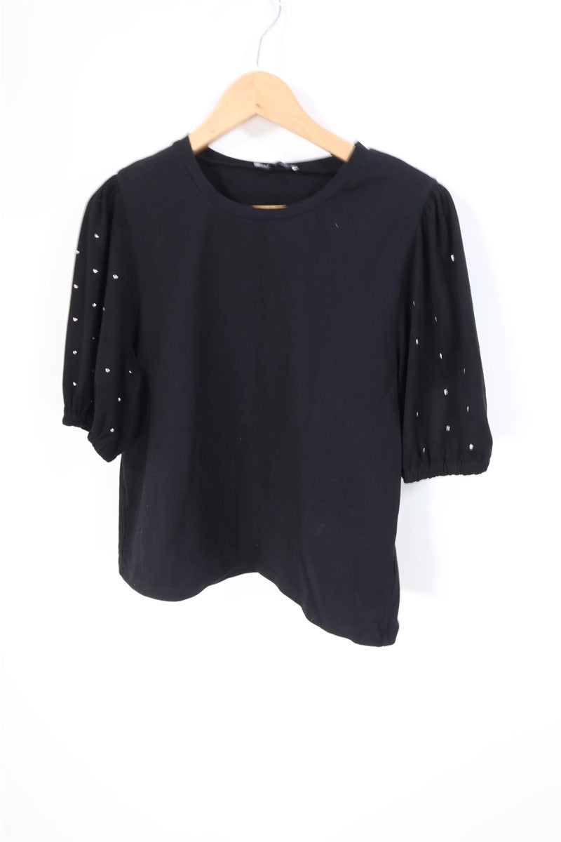 חולצה מעוצבת  ZARA בשחור- L