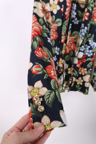 חליפת מכנסיים וגקט ZARA פרחונית בשחור- XS-S