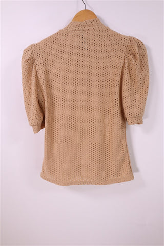 חולצת שרוולים נפוחים בכאמל-M