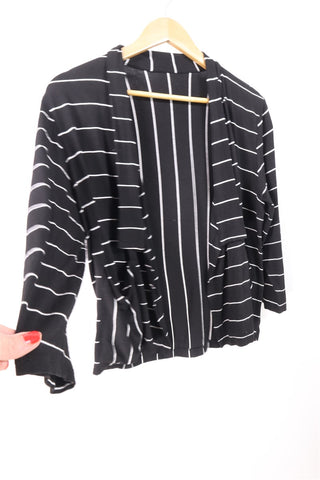 עליונית פסים אלמביקה בשחור-L