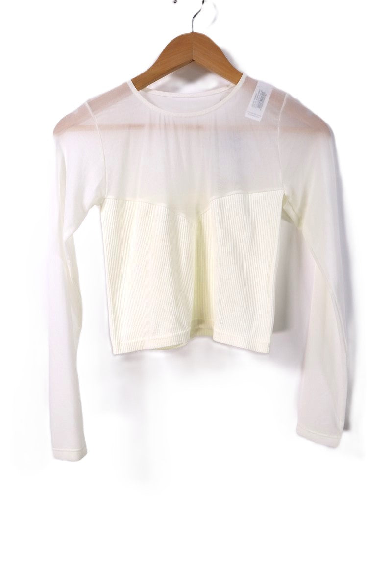 חולצת ספורט חדשה רשת בשמנת- M