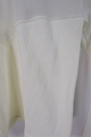 חולצת ספורט חדשה רשת בשמנת- M