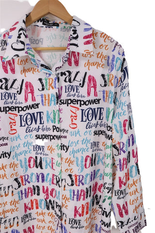 חולצה מכופתרת מקושקשת בלבן- L-XL