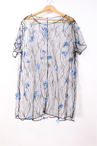 עליונית וינטיג שיפון נשפכת פרפרים בשחור- OS