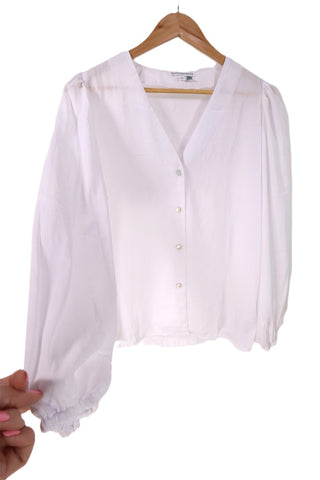 חולצה מעוצבת בלבן- M