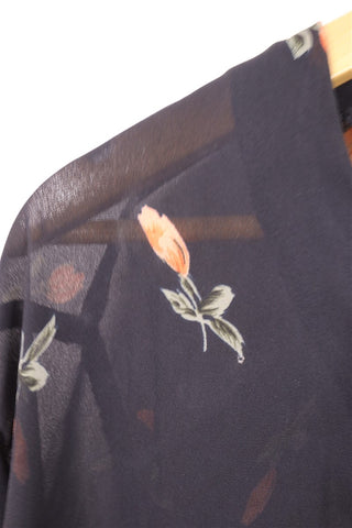 עליונית וינטיג פרחונית בשחור- XXL