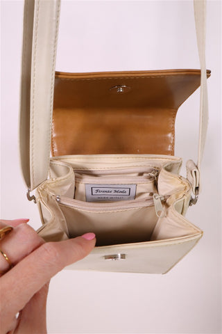 תיק וינטיג קופסתי מעור בחום ושמנת- OS