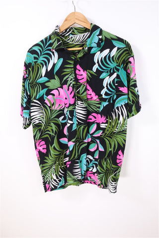חולצה טרופית פרחונית בשחור- XL