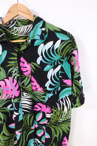 חולצה טרופית פרחונית בשחור- XL