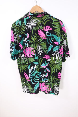 חולצה טרופית פרחונית בשחור- XL