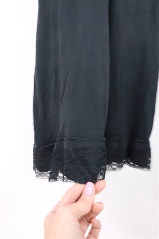 שמלת וינטיג קומבינזון תחרה בשחור- L