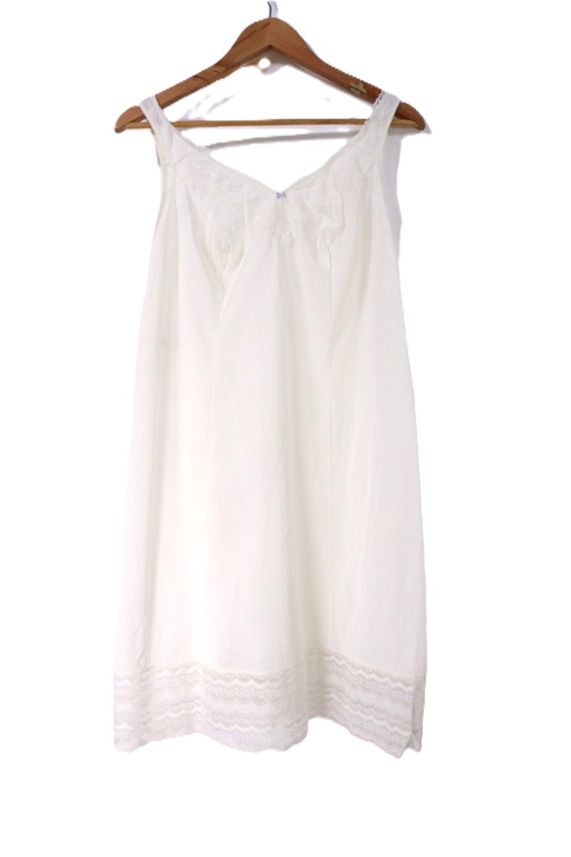 שמלת וינטיג קומבינזון תחרה בשמנת- L-XL