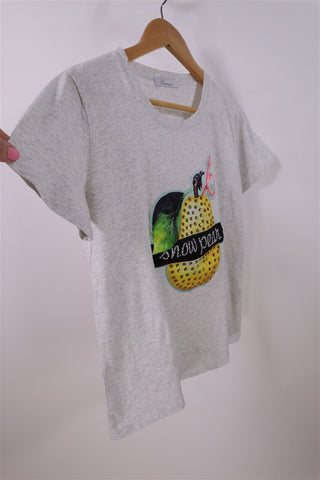 חולצת טי שרט אגס עם ניטים-S-M