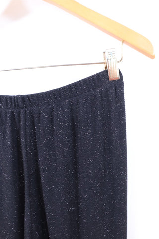 חליפת מכנסיים אלגנטית בשחור מנצנץ- L