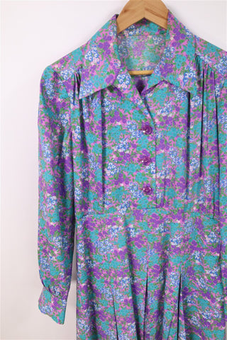 שמלת וינטיג פרחונית בסגול טורקיז - M