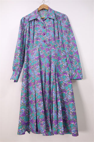 שמלת וינטיג פרחונית בסגול טורקיז - M