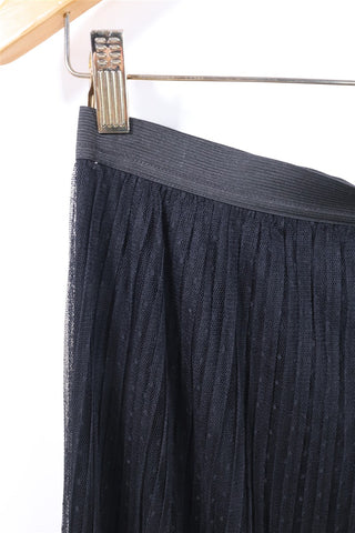 חצאית שכבות טול בשחור- M