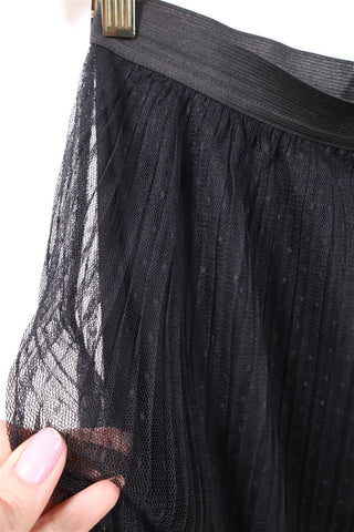 חצאית שכבות טול בשחור- M