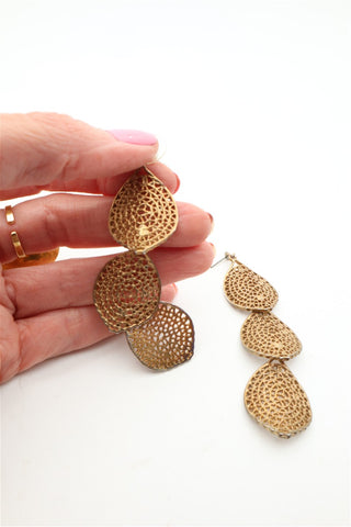 עגילי נטיפים מעוצבים בנחושת- OS