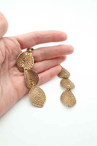 עגילי נטיפים מעוצבים בנחושת- OS