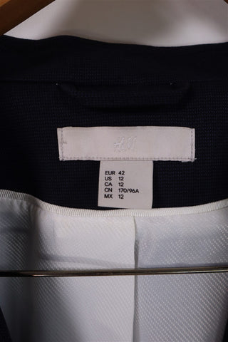 גקט אלגנטי כחול במרקם משבצות-L