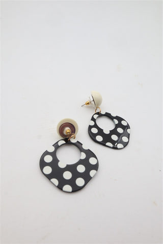 עגילים מנוקדים בשחור ולבן חדשים - OS