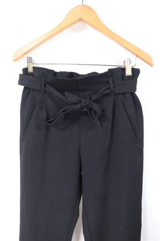 מכנסי מעוצבים  ZARA בשחור- XS-S