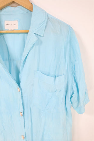 חולצה מכופתרת בתכלת- L