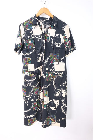 שמלת וינטיג פרינט צבעוני בשחור- L