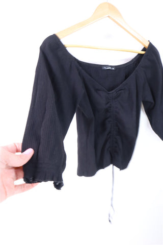 חולצת כיווצים שחורה- L-XL