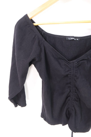 חולצת כיווצים שחורה- L-XL