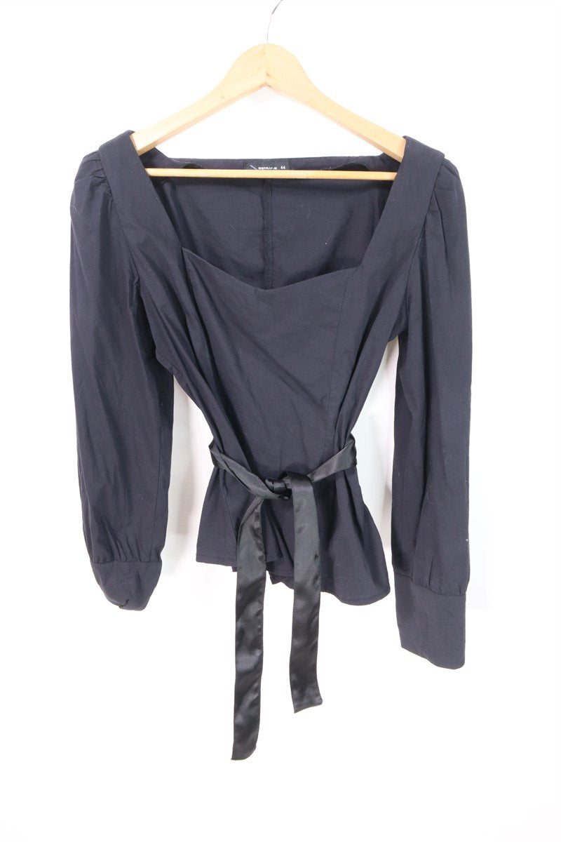 חולצה אלגנטית מעוצבת בשחור- L-XL