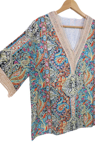 חולצה אתנית עם קרושה-L