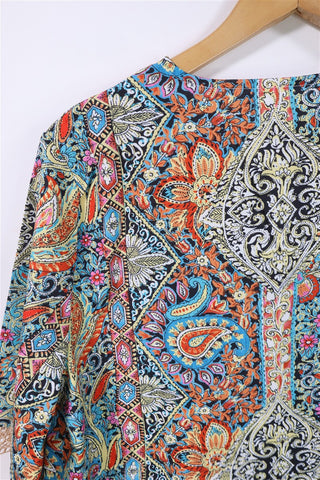 חולצה אתנית עם קרושה-L