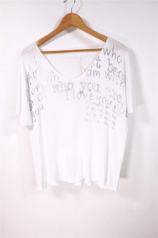 חולצת סריג נשפכת בלבן וכסף- L-XL